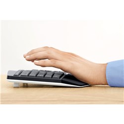 Logitech MK850 Graphite Performance Wireless Keyboard and Mouse Combo